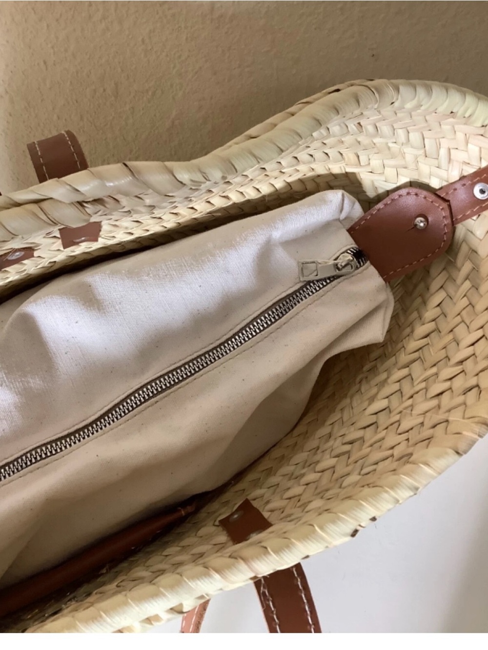 Moroccan Handmade straw french baskets with removable leather straps -Size Large - Picture 10 of 13